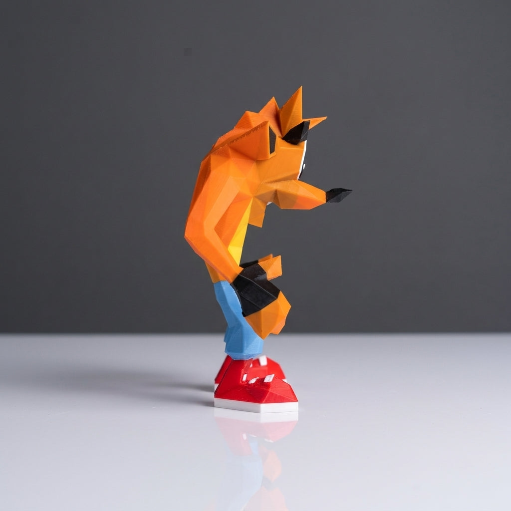 CRASH BANDICOOT